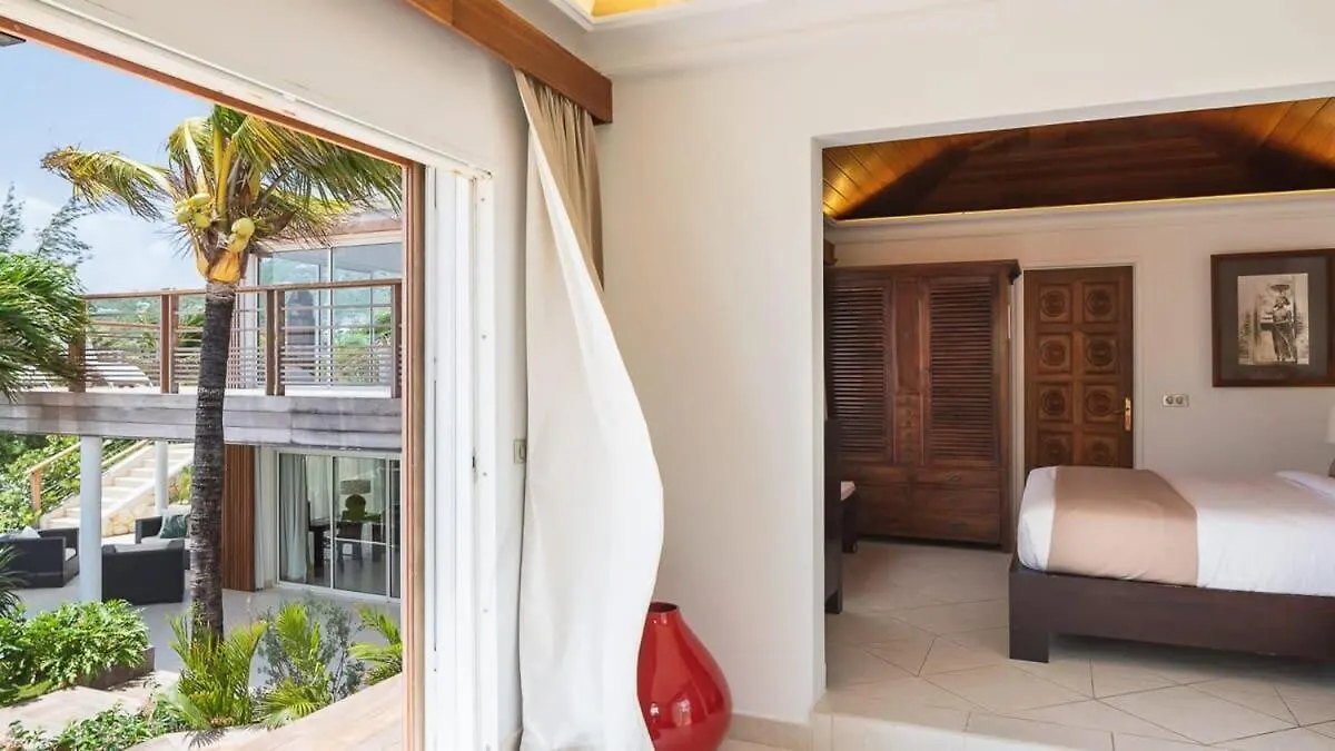 Private Villa With Astonishing View Of Hills Pointe Milou