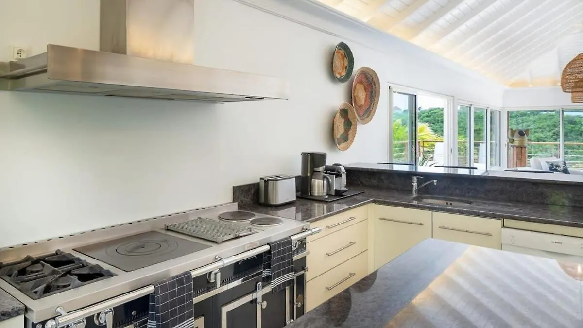Private Villa With Astonishing View Of Hills Pointe Milou