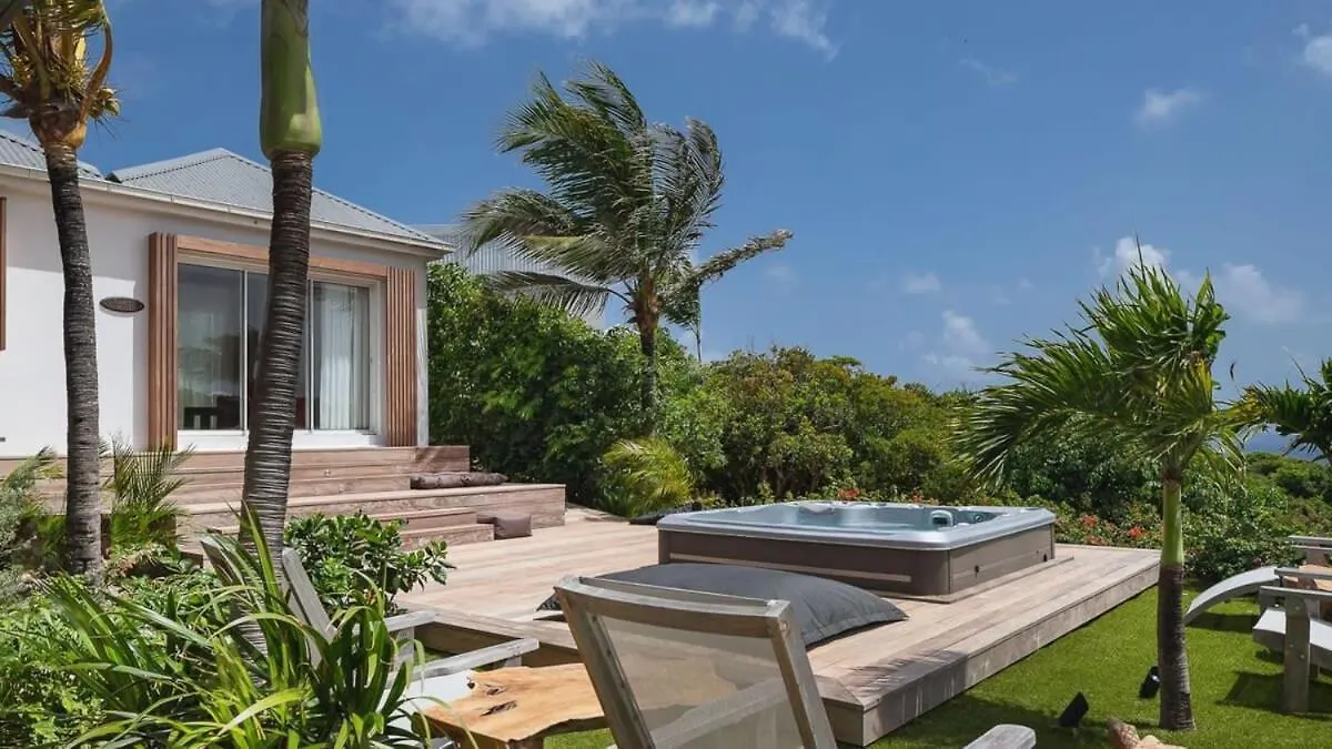Private Villa With Astonishing View Of Hills Pointe Milou